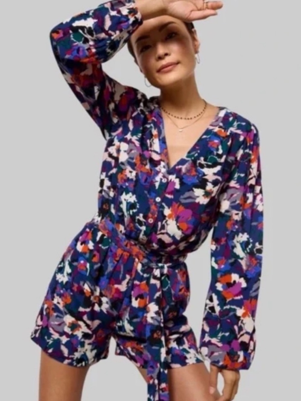 Evereve Multicolor Abstract Floral V-Neck Hadley Romper Tie Waist M long sleeve